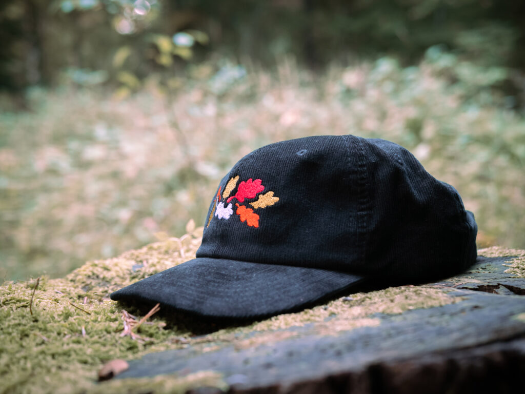 Bernard le renard - Casquette en velours côtelé brodée -